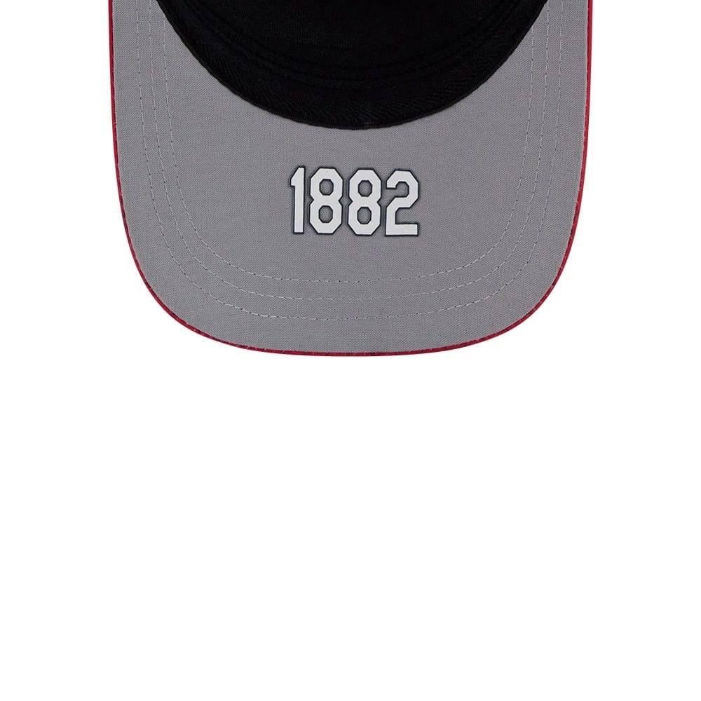 Pictured is this MLB City Connect St. Louis Cardinals 39THIRTY M-Crown A-Frame Stretch Fit cap in red. 2