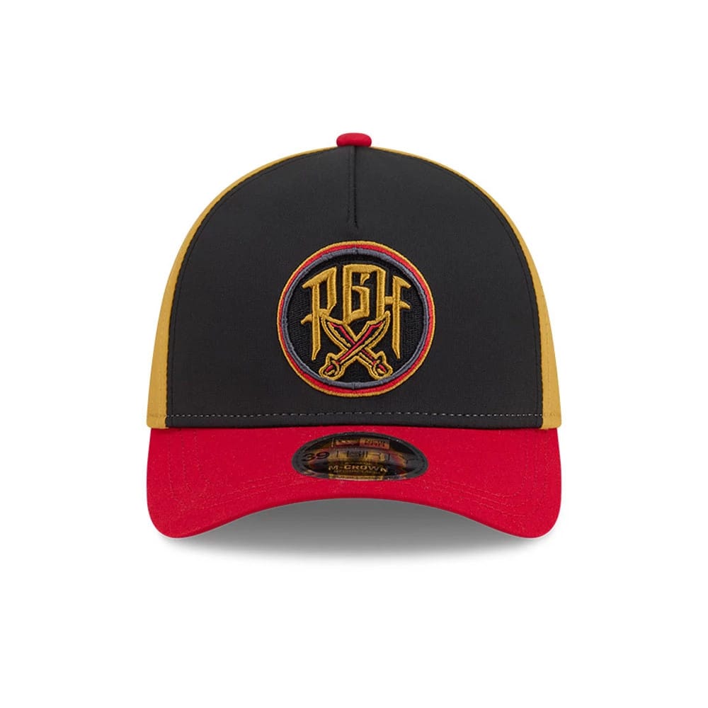 Pictured is this MLB City Connect Pittsburgh Pirates 39THIRTY M-Crown A-Frame Stretch Fit cap in black. 3