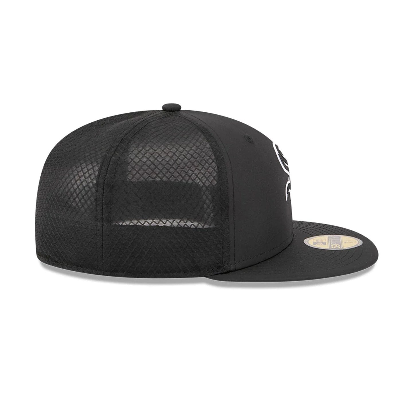 Pictured is this MLB Batting Practice 2026 Chicago White Sox 59FIFTY Fitted cap in black. 7