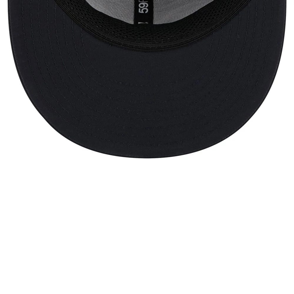 Pictured is this MLB Batting Practice 2026 Detroit Tigers 59FIFTY Fitted cap in navy. 7