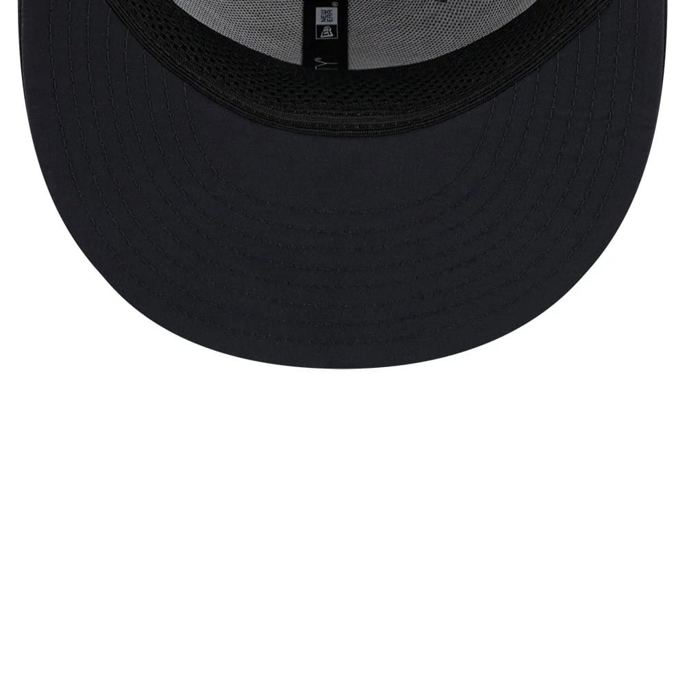 Pictured is this MLB Batting Practice 2026 Houston Astros 59FIFTY Fitted cap in navy. 7
