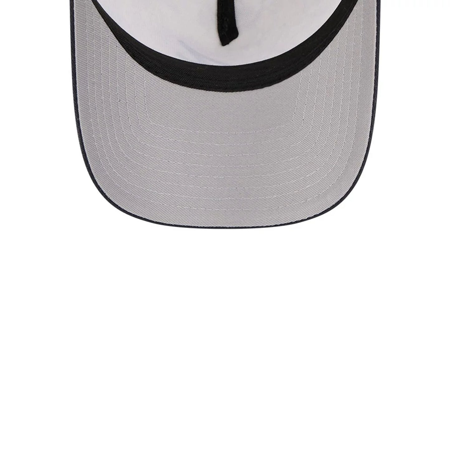 Atlanta Braves MLB Spring Floral Navy New Era 9FORTY A-Frame Adjustable Cap, inside view showing a light grey undervisor with a black edge, black taping along the seams, and a grey sweatband that lines the inner edge for comfort.