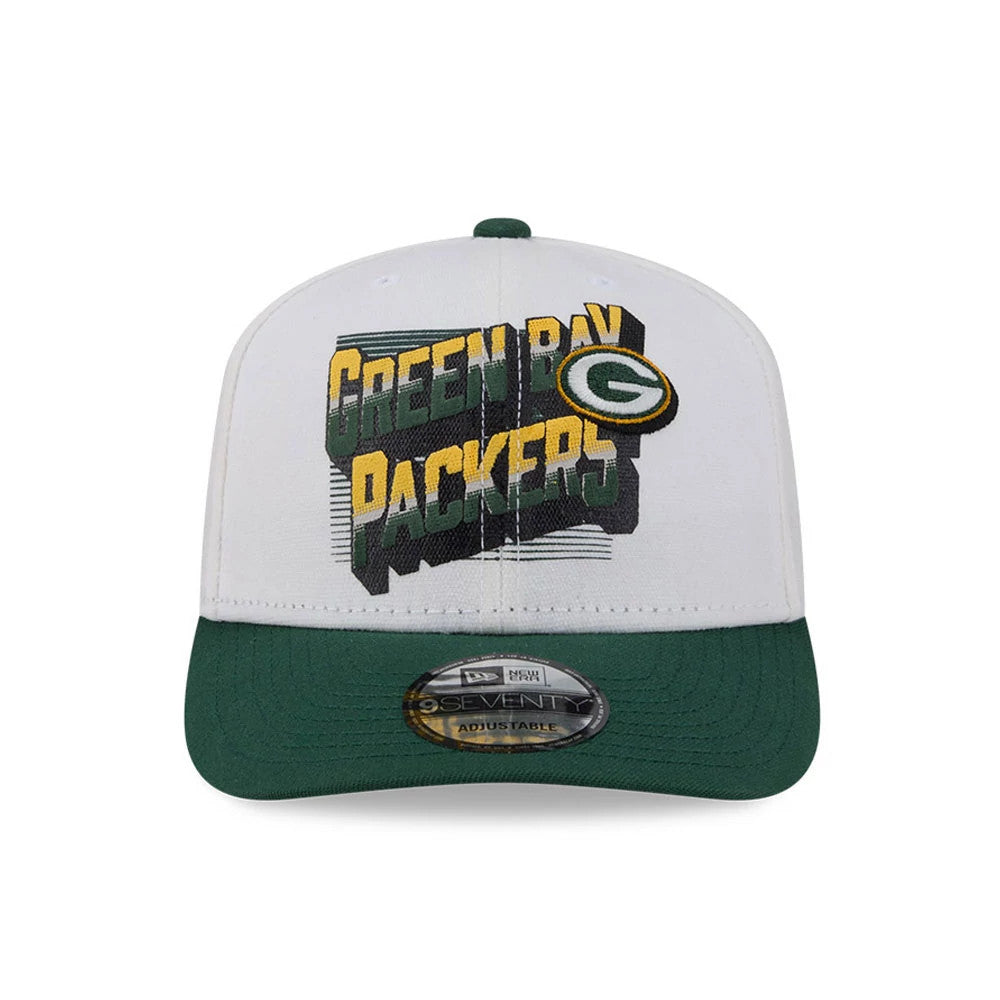 Green Bay Packers NFL Duck Cloth White New Era 9SEVENTY Stretch Snap Cap, front view showing the raised embroidered Green Bay Packers logo in yellow and green on the white crown, with a green visor and a 9SEVENTY size sticker.