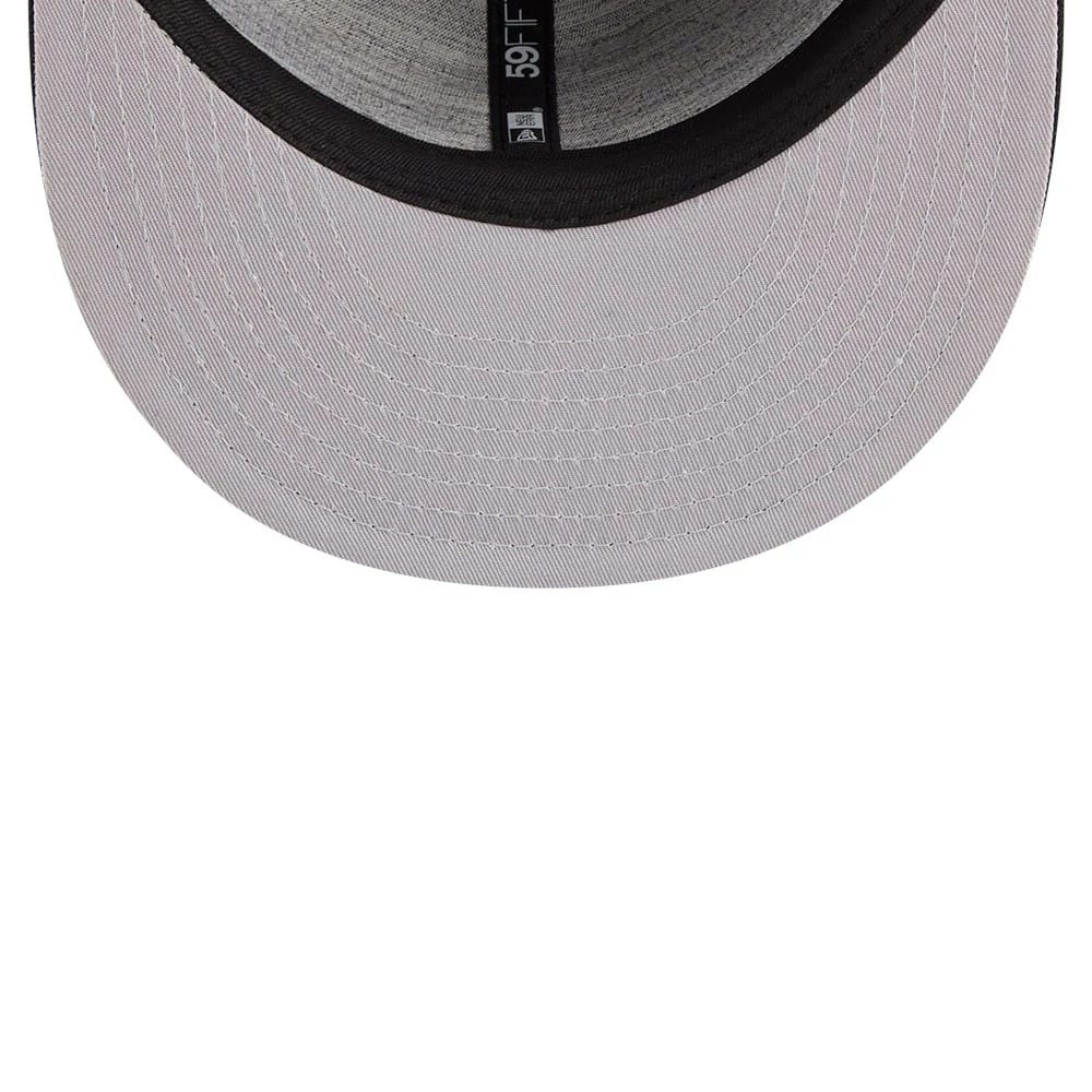 Pictured is this WBC Classical Script Canada Retro Crown 59FIFTY Fitted cap in black. 2