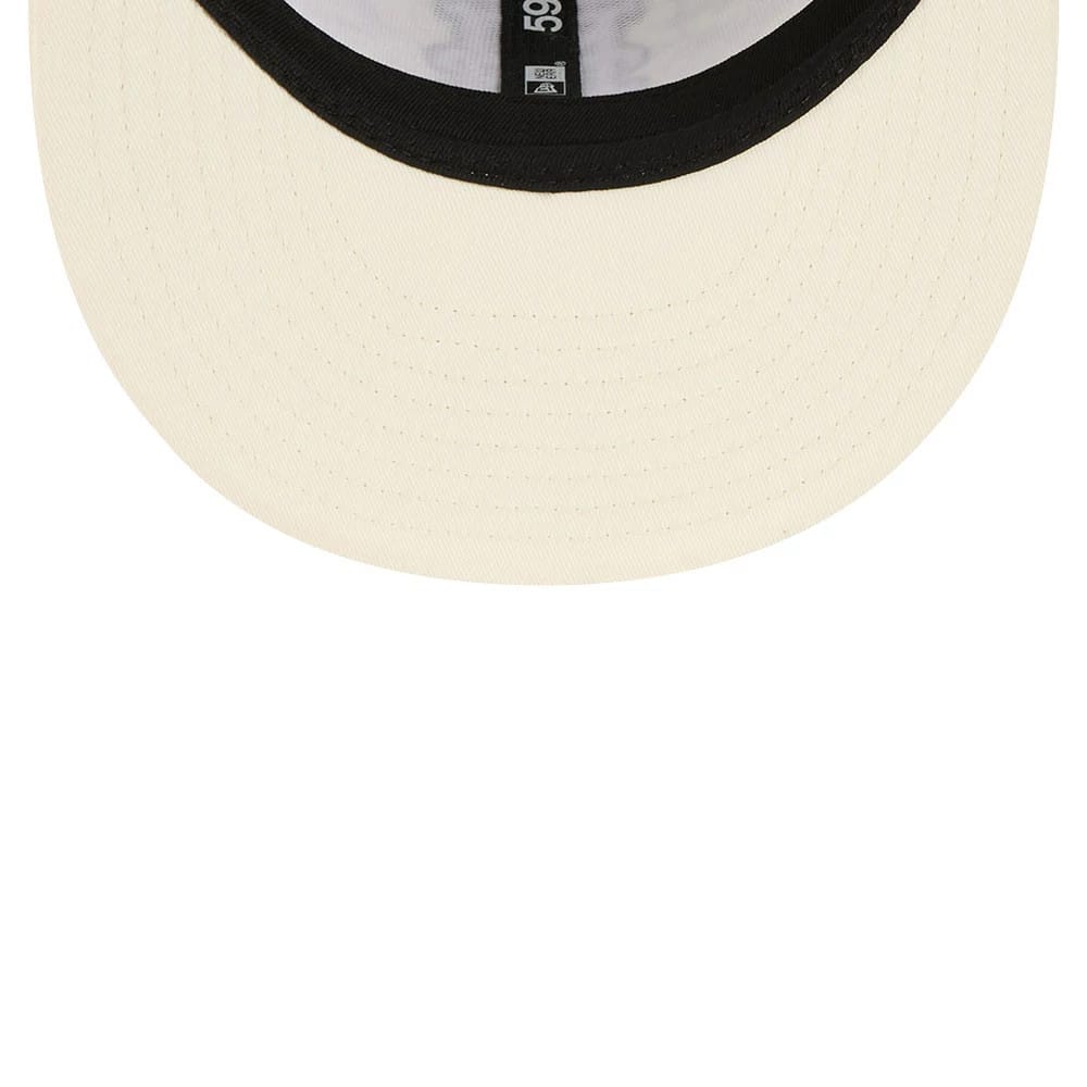 Pictured is this MLB Spring Floral New York Mets 59FIFTY Fitted cap in white. 7