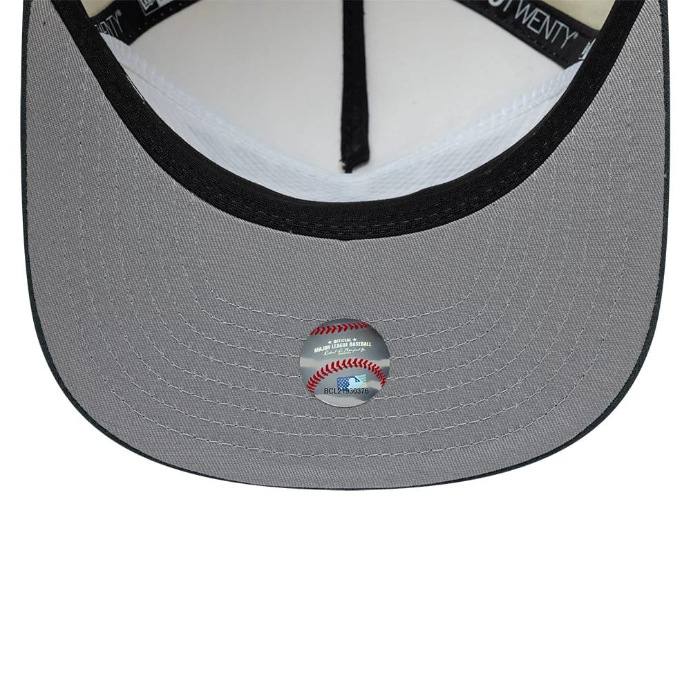 Pictured is this MLB Metallic Logo New York Yankees 19TWENTY cap in cream. 2