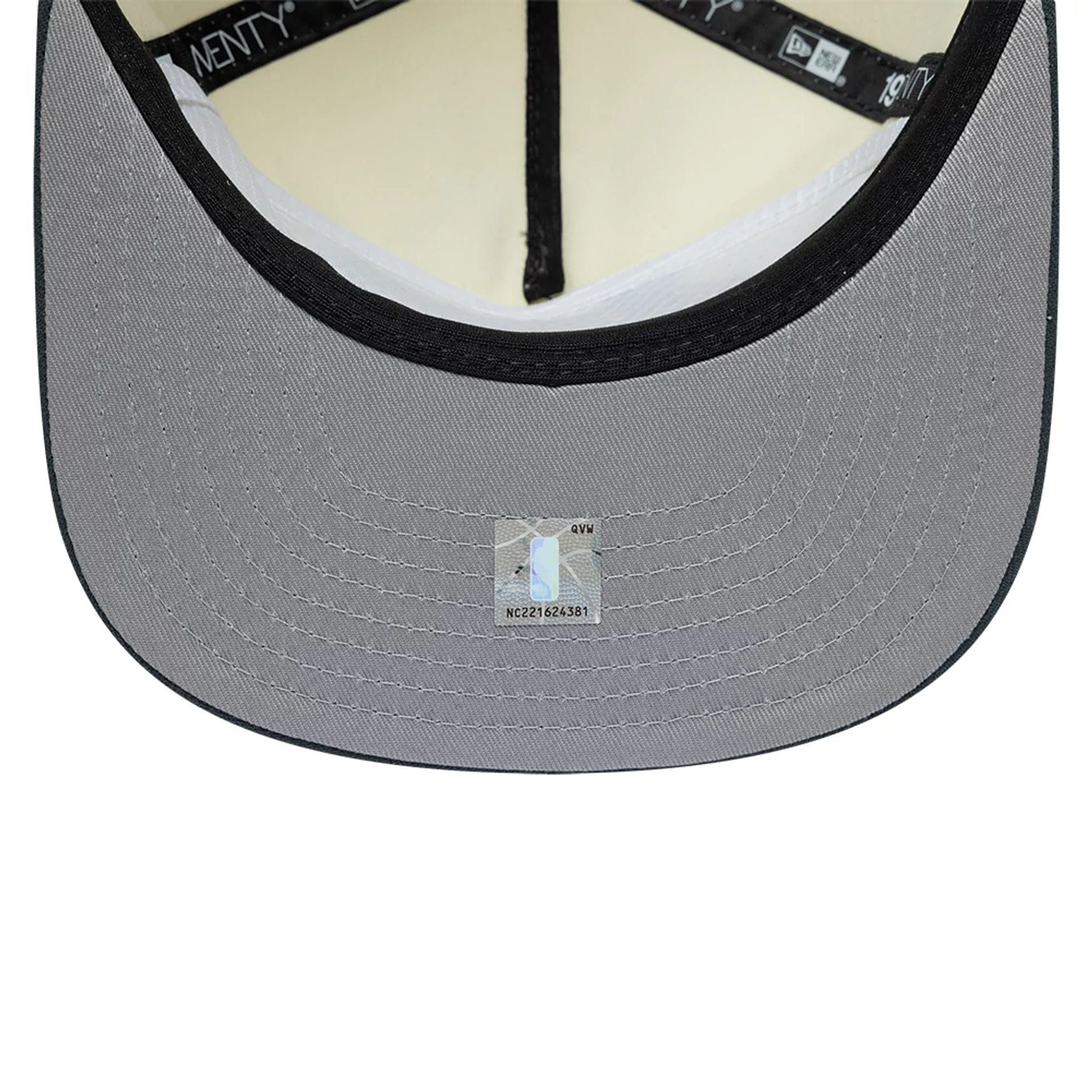 Pictured is this NBA Metallic Logo LA Lakers 19TWENTY cap in cream. 2
