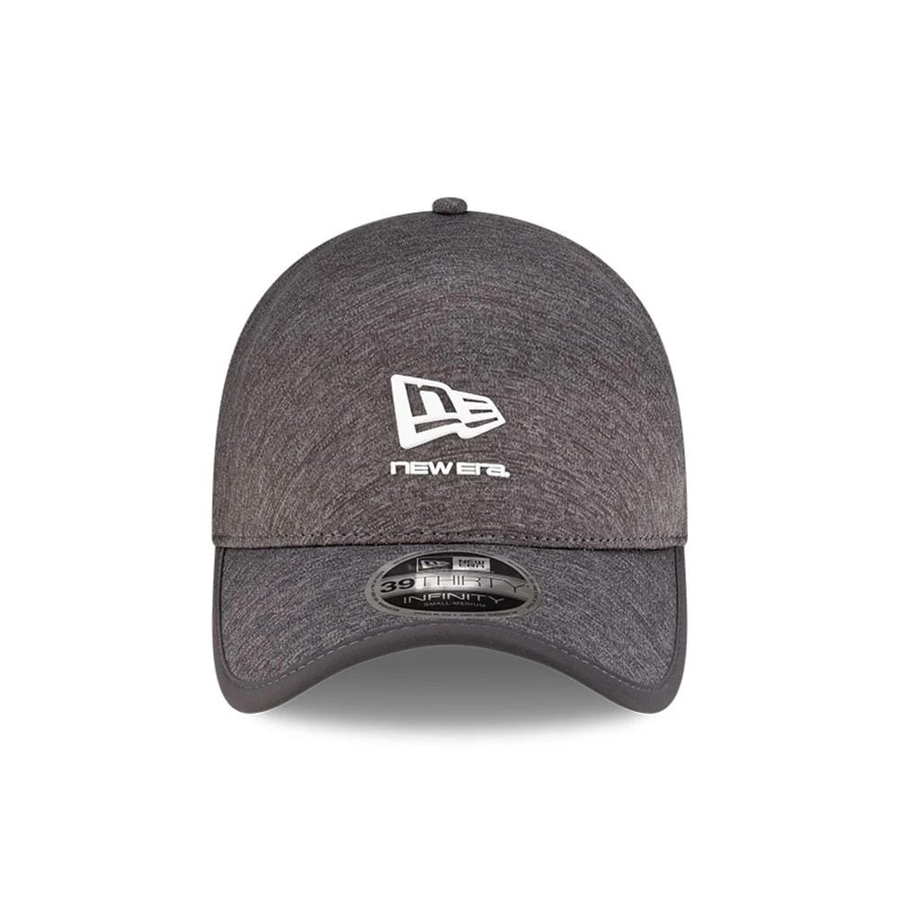 New Era Dark Grey 39THIRTY Infinity Stretch Fit Cap, front view showing raised white embroidered New Era flag logo on the dark grey structured crown, with a curved visor and a 39THIRTY size sticker on the top.