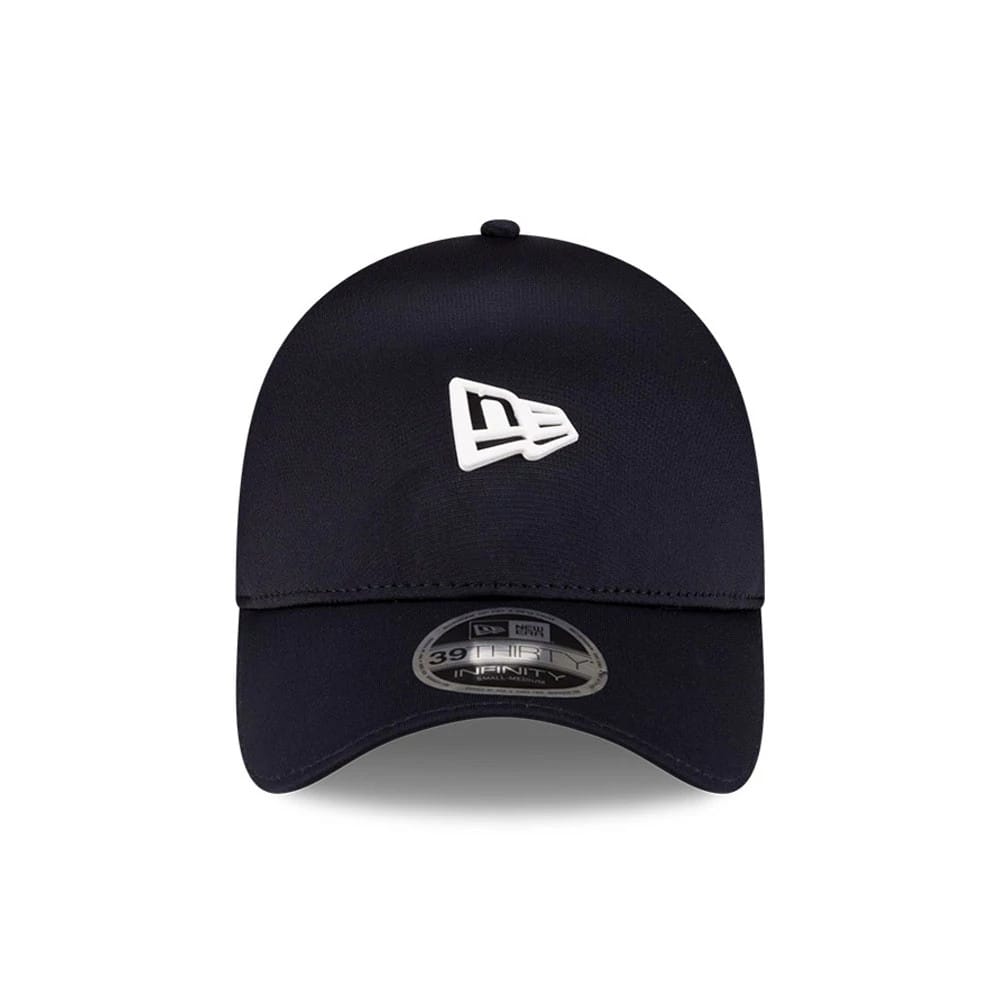 Pictured is this New Era 39THIRTY Infinity Stretch Fit cap in navy. 3