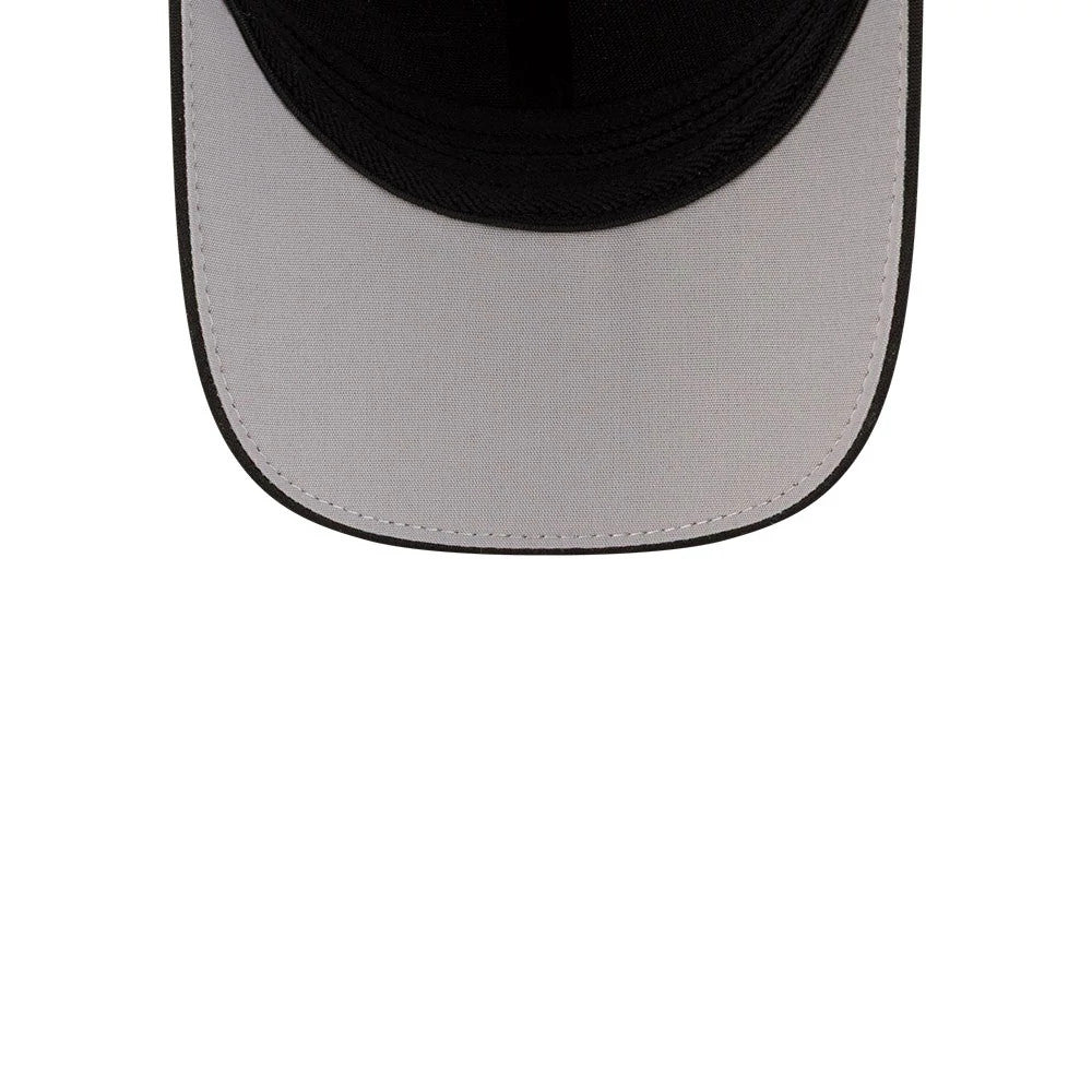 Pictured is this New Era 39THIRTY Infinity Stretch Fit cap in black. 2