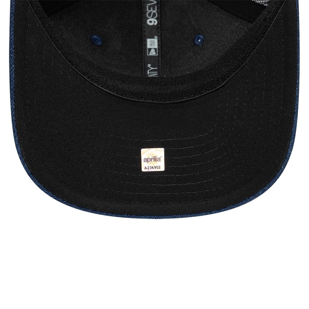 Pictured is this Aprilia Replica Austin Race Special 9SEVENTY Stretch Snap cap in blue. 2