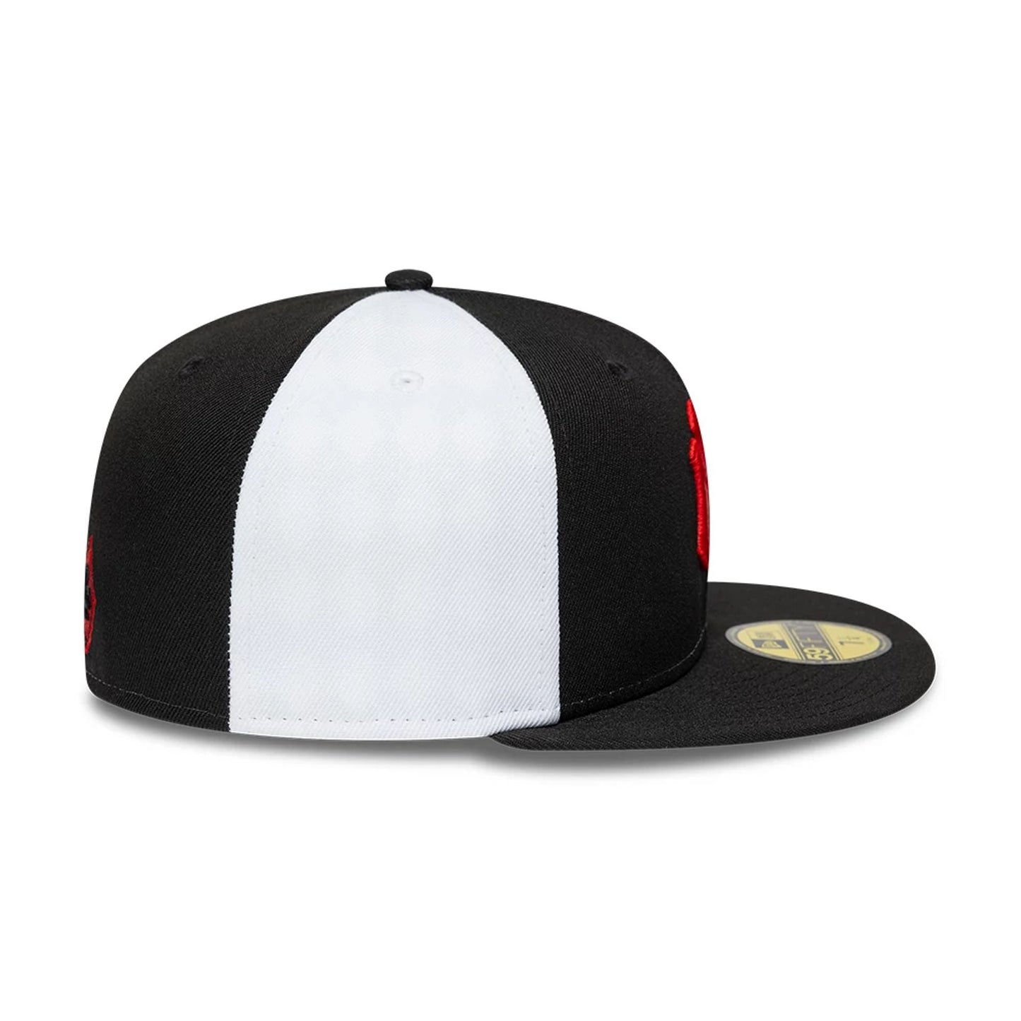 Pictured is this MLB Pinwheel New York Yankees 59FIFTY Fitted cap in black. 7