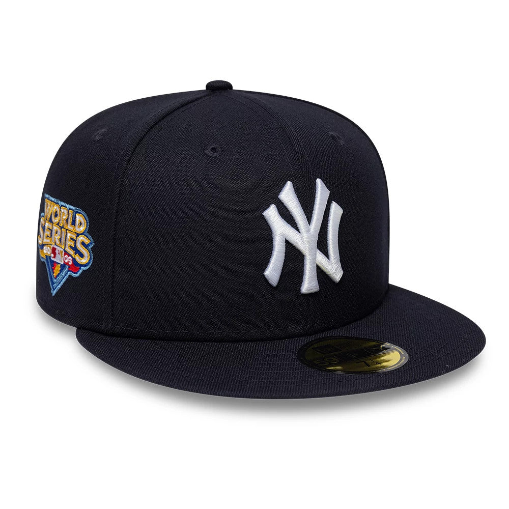 Pictured is this MLB Sidepatch New York Yankees 59FIFTY Fitted cap in navy. 1