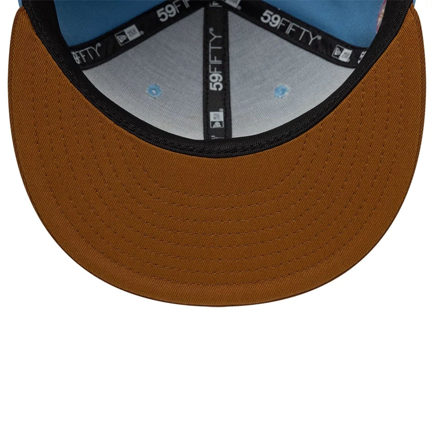 Pictured is this Heart Scooby Doo 59FIFTY Fitted cap in pastel blue. 7