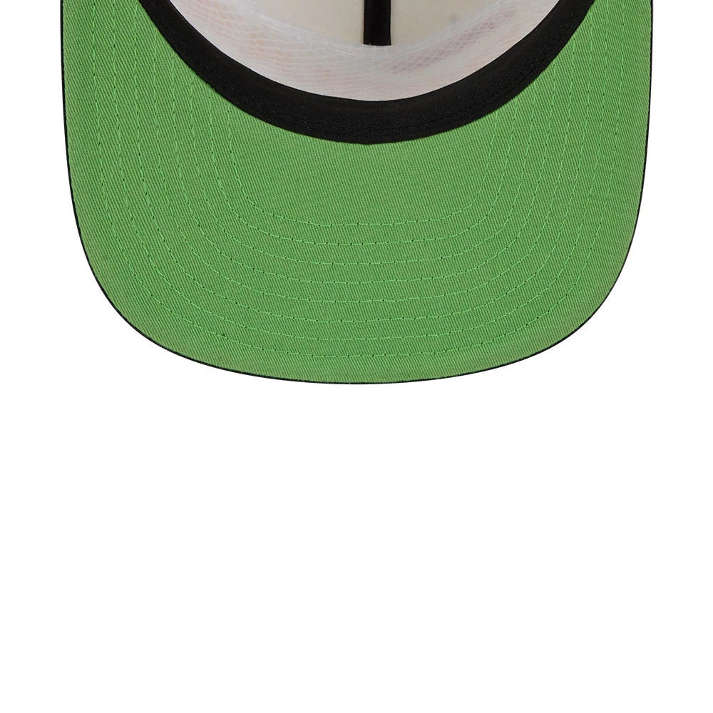 Chicago Bulls NBA Conference Script White New Era 19TWENTY Adjustable Cap, inside view showing a bright green undervisor with black edge, white sweatband and black taping, enhancing the contrast beneath the classic cap design.