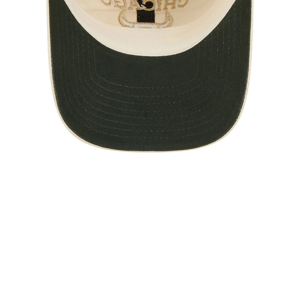 Pictured is this NBA Team Logo Chicago Bulls Casual Classic cap in beige. 2