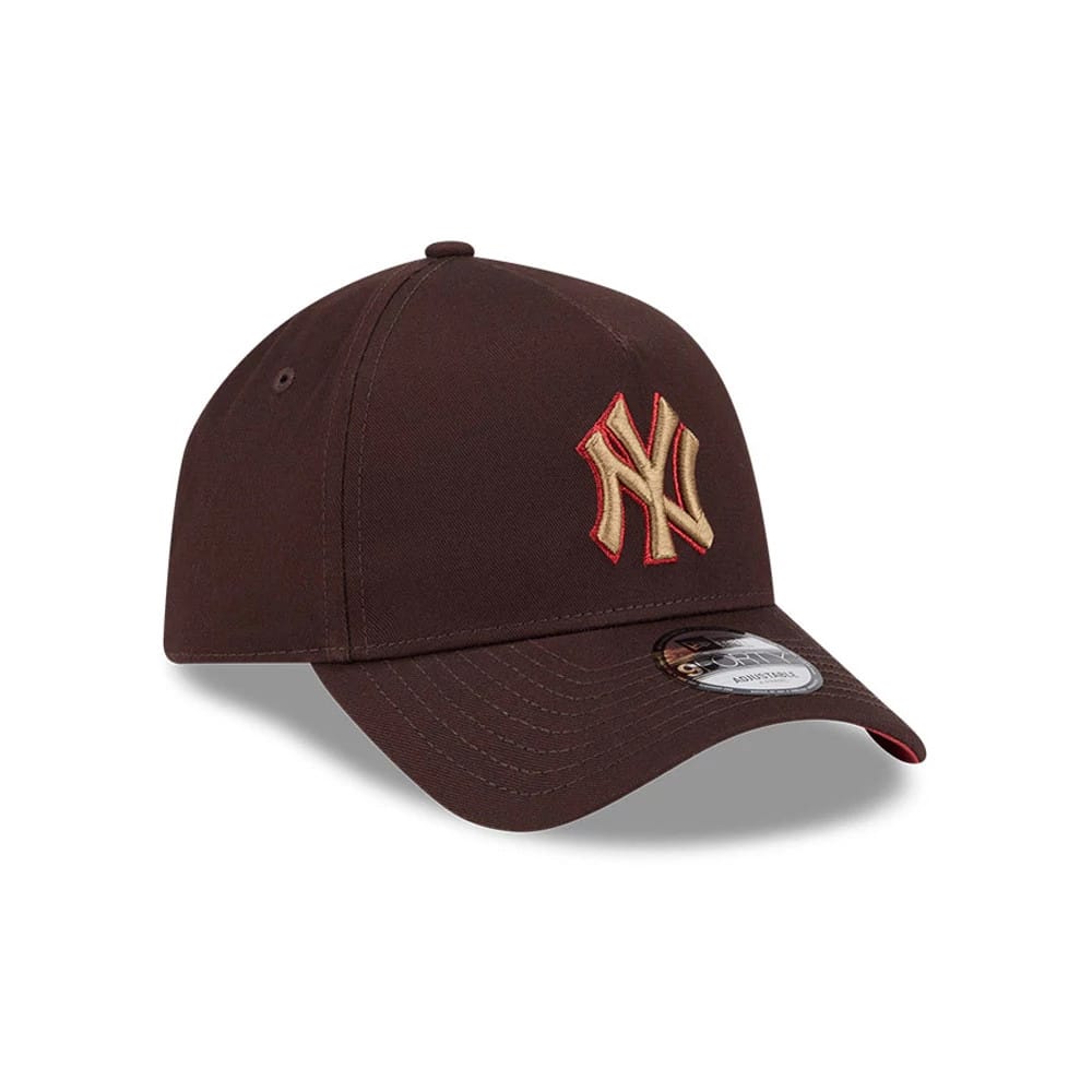 New York Yankees MLB Choc Cherry Dark Brown New Era 9FORTY A-Frame Adjustable Cap, three-quarter view showing the raised red-outlined beige NY logo on the front panel, brown curved visor with stitching, and 9FORTY size sticker on top.