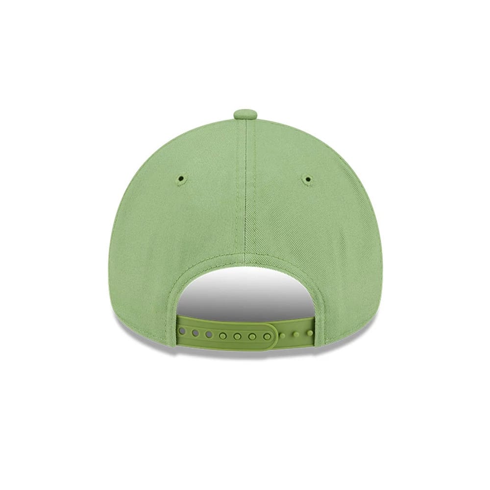 Pictured is this MLB Strawberry Matcha Boston Red Sox 9FORTY A-Frame cap in green. 7