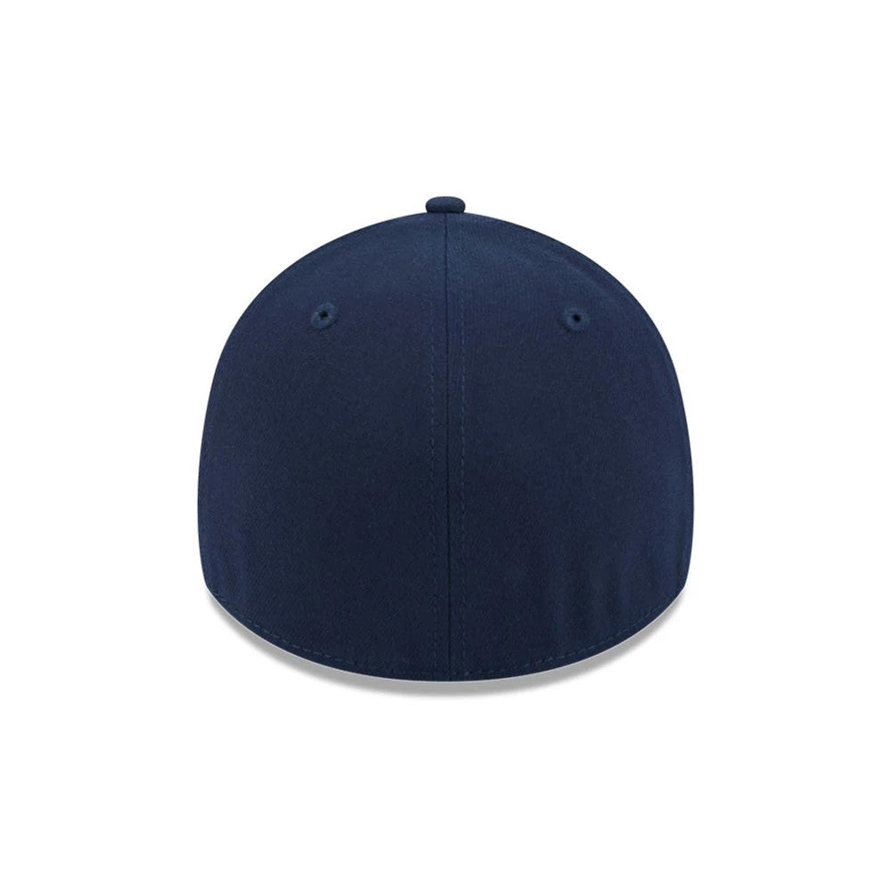 Chicago White Sox MLB Faded Oceanside Dark Blue New Era 39THIRTY Stretch Fit Cap, rear view showing the plain dark blue back panels with a curve, finished with matching eyelets and top button, set on a structured crown.