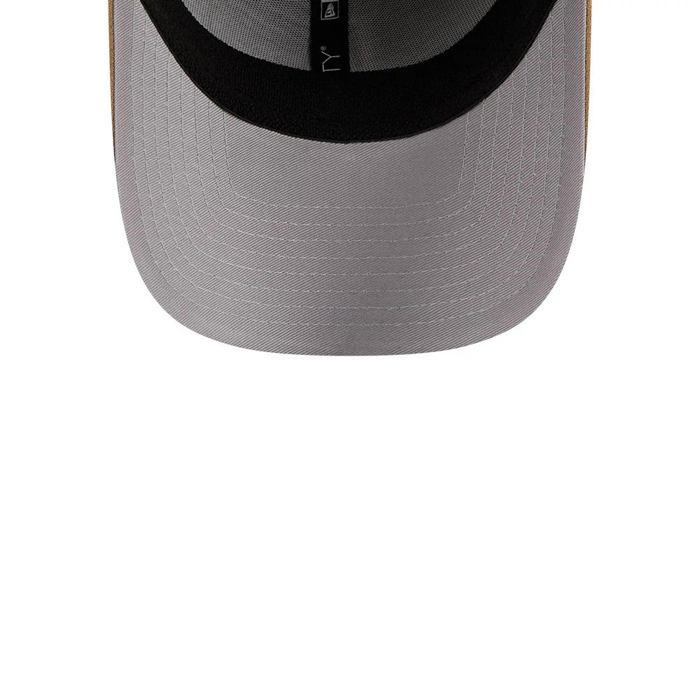 LA Dodgers MLB Beige New Era 39THIRTY Stretch Fit Cap, inside view showing a light grey undervisor, surrounded by a contrasting black sweatband and taping, with a small LA logo on the inner band.