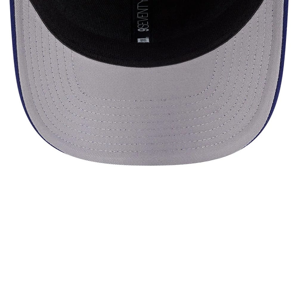 Pictured is this MLB LA Dodgers 9SEVENTY Stretch Snap cap in dark blue. 2