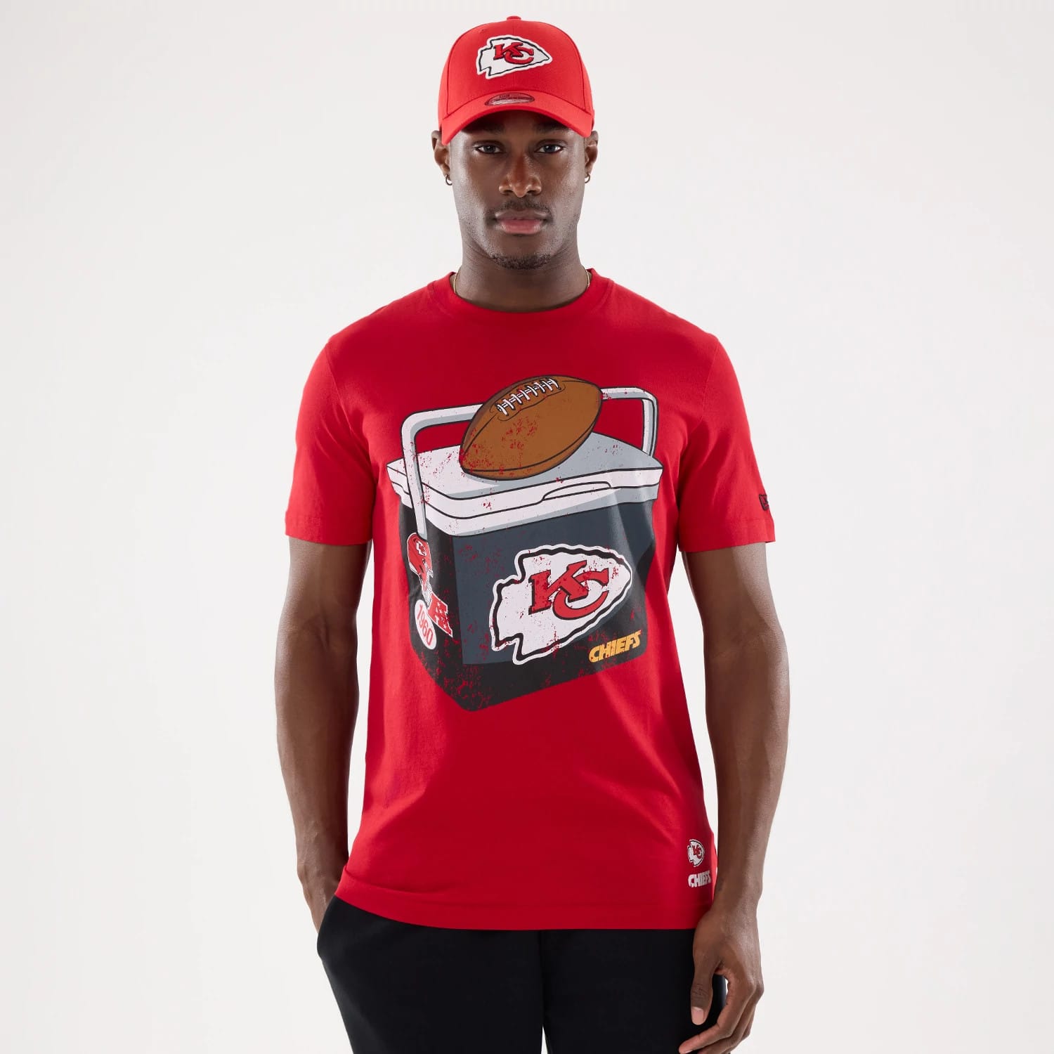 The model is wearing this NFL Training 2026 Kansas City Chiefs T-Shirt in red. 1