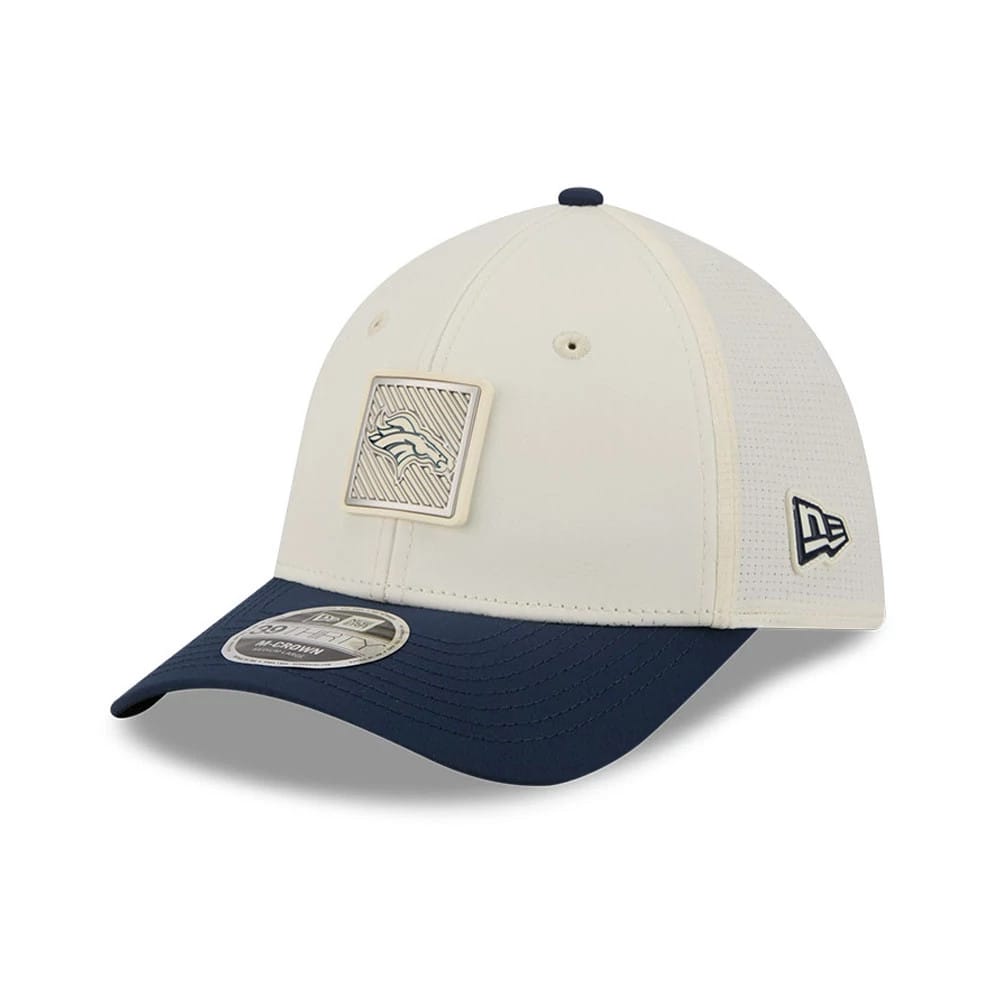 Denver Broncos NFL Training 2026 White New Era 39THIRTY M-Crown Stretch Fit Cap, three-quarter view showing a textured white square with a raised Broncos logo on the front panel, navy curved visor with a 39THIRTY size sticker.