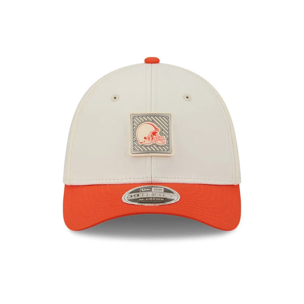 Pictured is this NFL Training 2026 Cleveland Browns 39THIRTY M-Crown Stretch Fit cap in white. 2