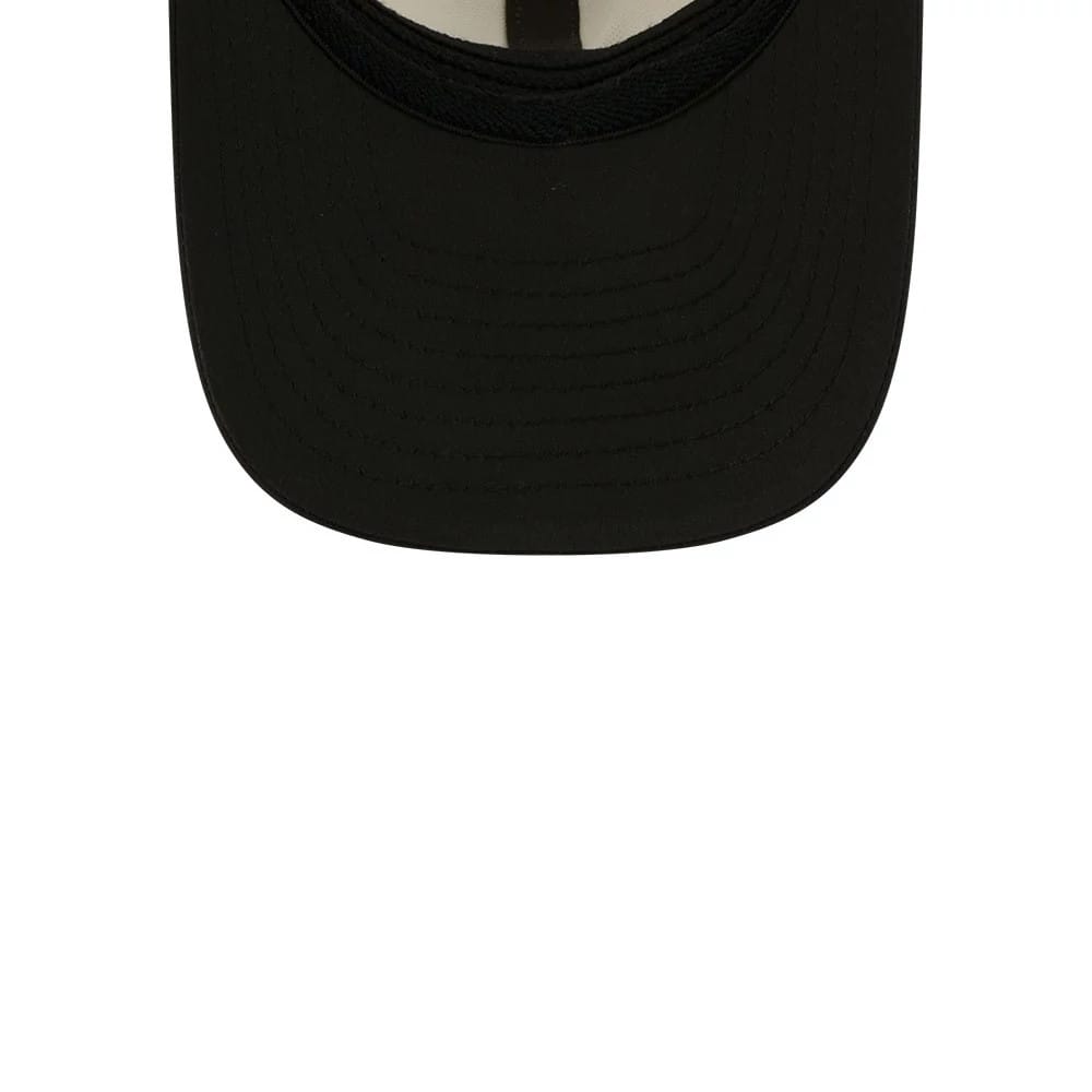 Pictured is this NFL Training 2026 Atlanta Falcons 39THIRTY M-Crown Stretch Fit cap in white. 7