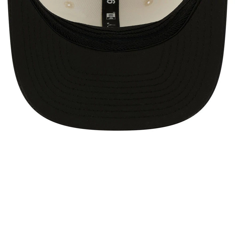 Pictured is this NFL Training 2026 Las Vegas Raiders 9SEVENTY Stretch Snap cap in white. 7