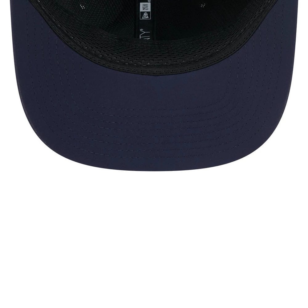 Pictured is this NFL Sideline 2026 Chicago Bears 9SEVENTY Stretch Snap cap in Navy. 7
