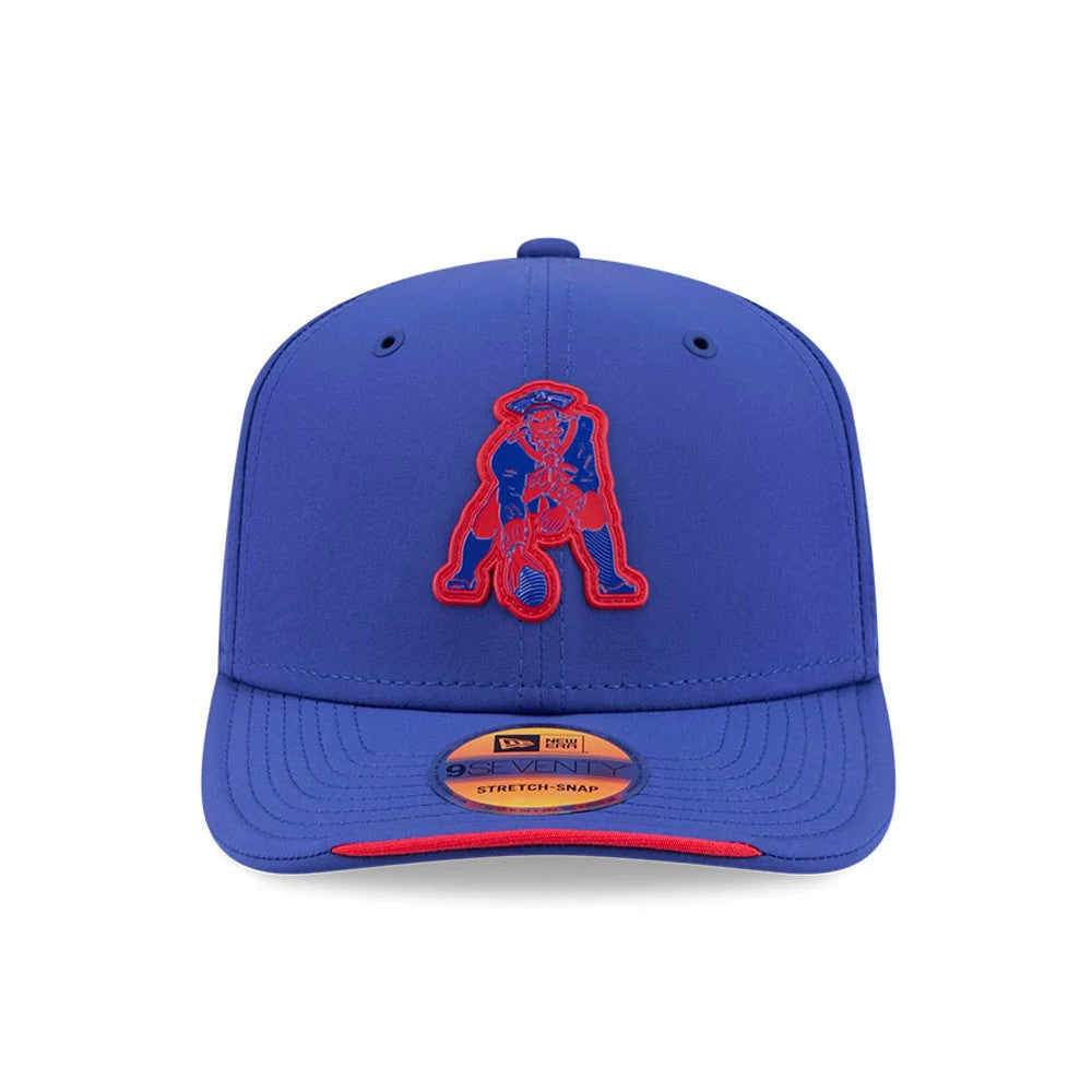 Pictured is this NFL Sideline 2026 New England Patriots 9SEVENTY Stretch Snap cap in blue. 2