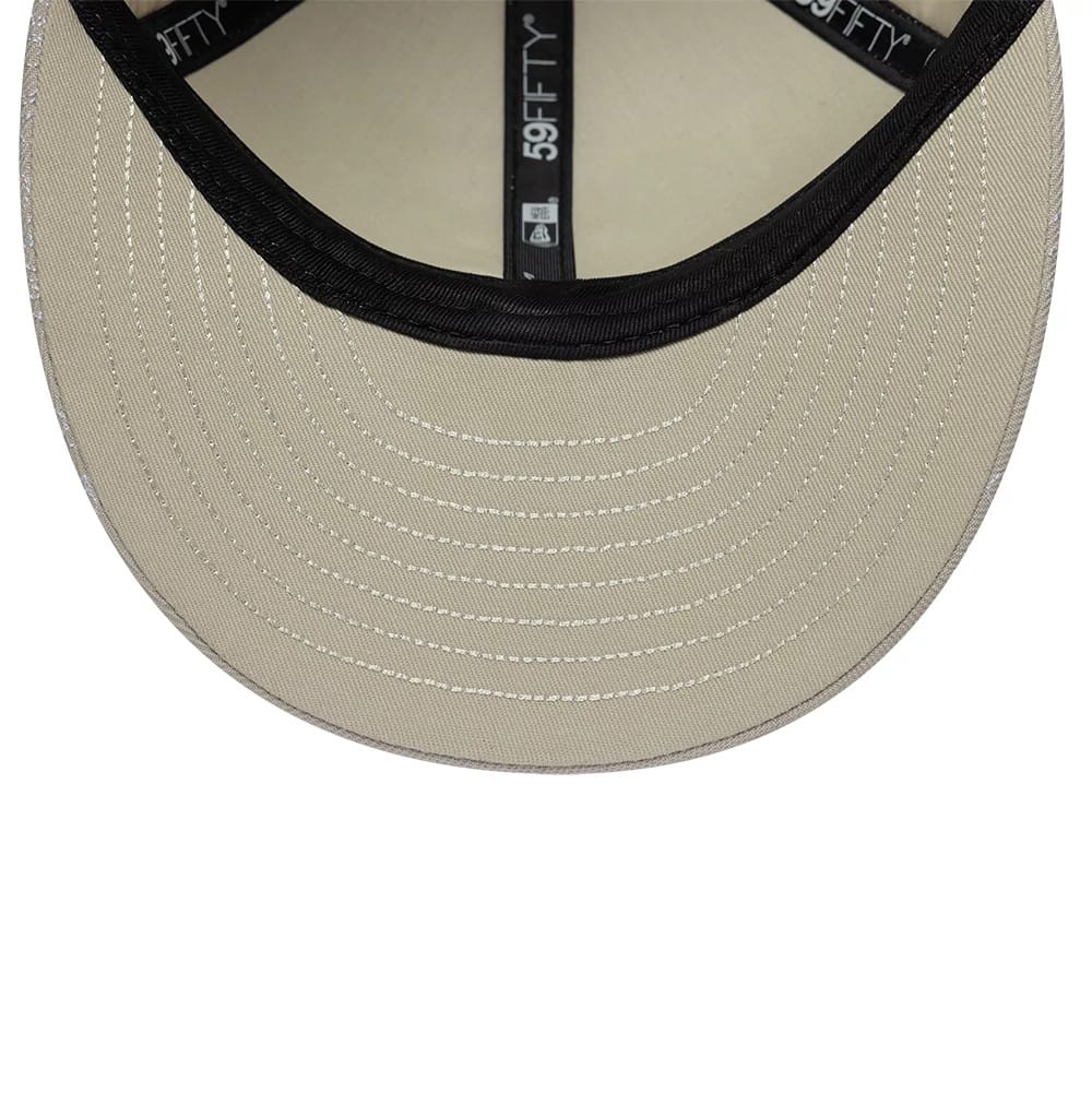 Pictured is this New Era All Over Paisley Low Profile 59FIFTY Fitted cap in Cream. 7