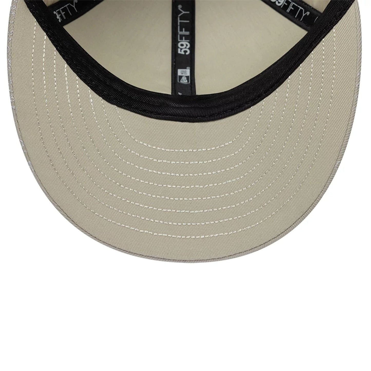 Pictured is this New Era All Over Paisley Low Profile 59FIFTY Fitted cap in Cream. 7