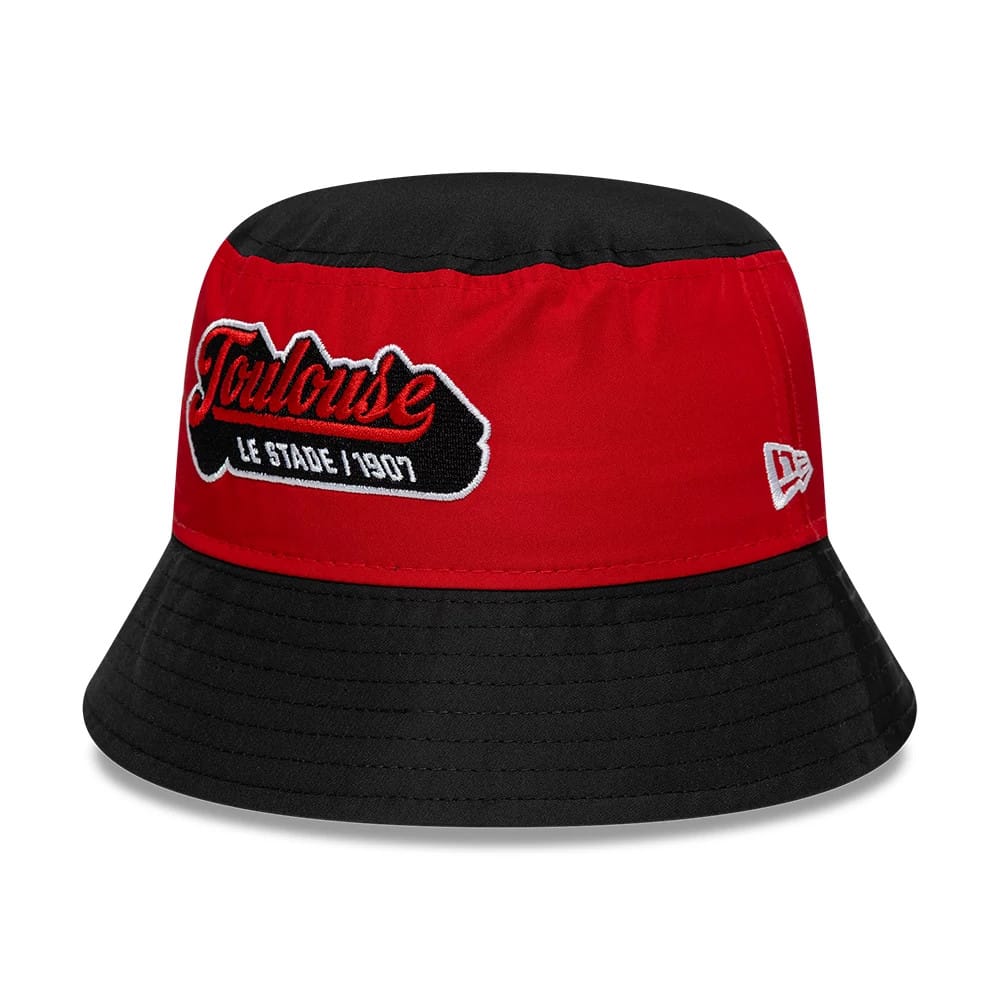 Pictured is this Youth Stade Toulousain Stade Toulousain Bucket hat in black. 1