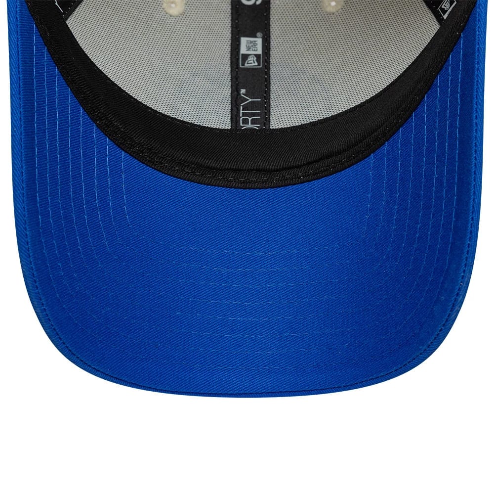 Pictured is this Chelsea FC Contrast 9FORTY cap in cream. 5