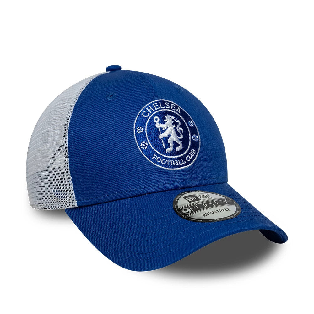 Pictured is this Chelsea FC League 9FORTY cap in blue. 3