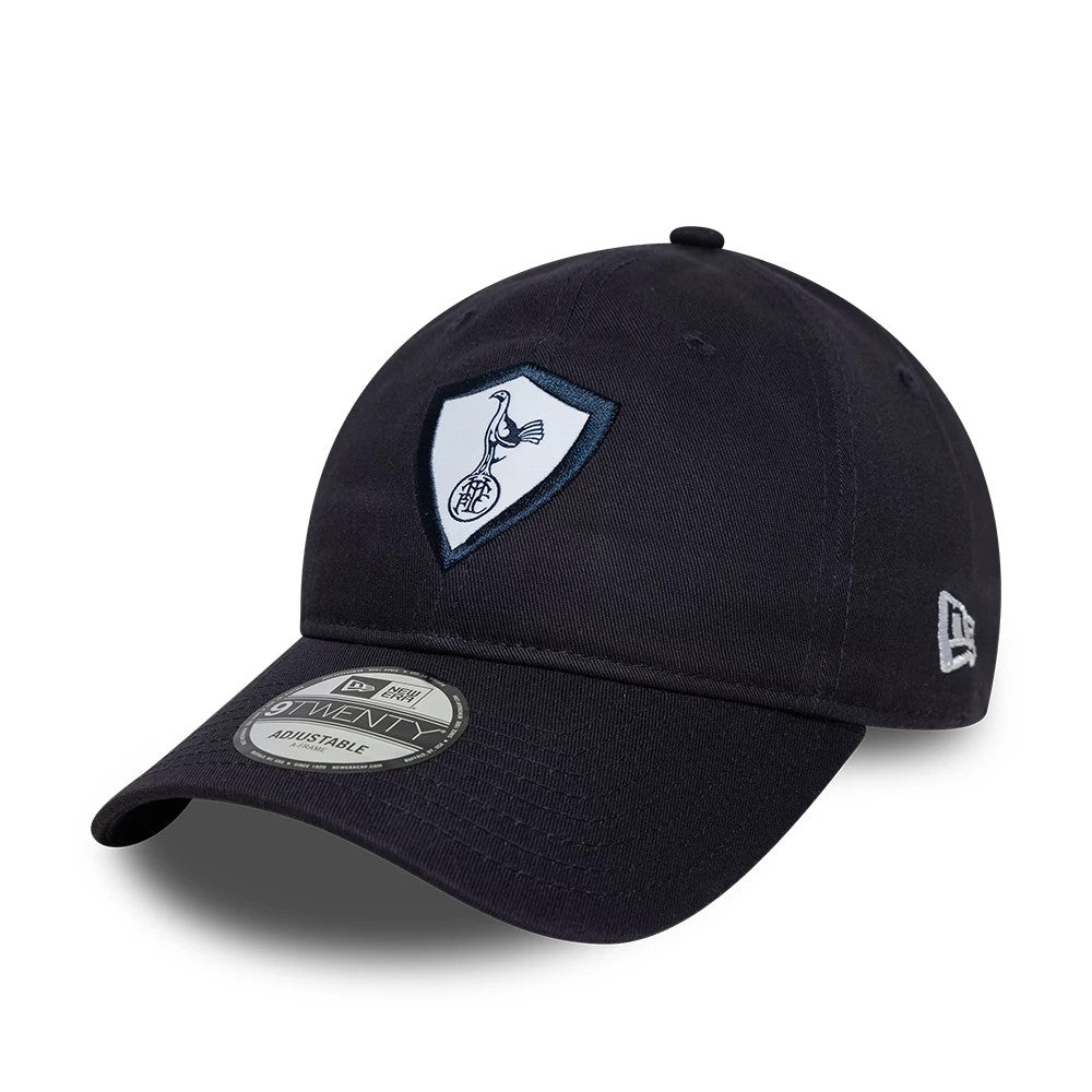 Tottenham Hotspur FC 96 Kit Navy New Era 9TWENTY Adjustable Cap, front view showing the white and navy embroidered club crest on the front panel, a curved navy visor, and a 9TWENTY size sticker on the top of the visor.