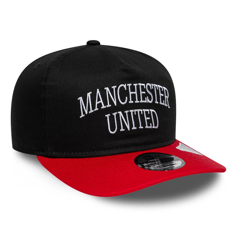 Pictured is this Manchester United FC Keano 19TWENTY cap in black & red. 3