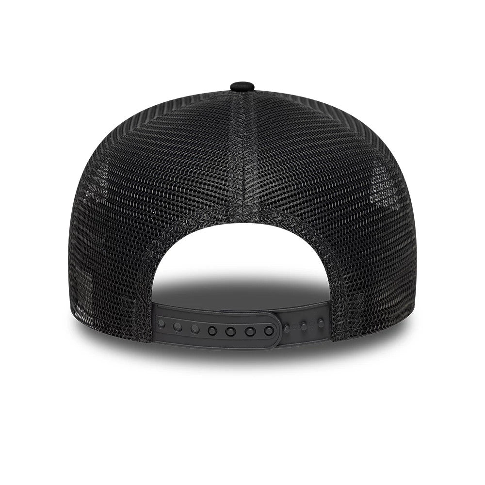 Pictured is this Visa Cash App Racing Bulls All Over 9SEVENTY Stretch Snap cap in black. 4
