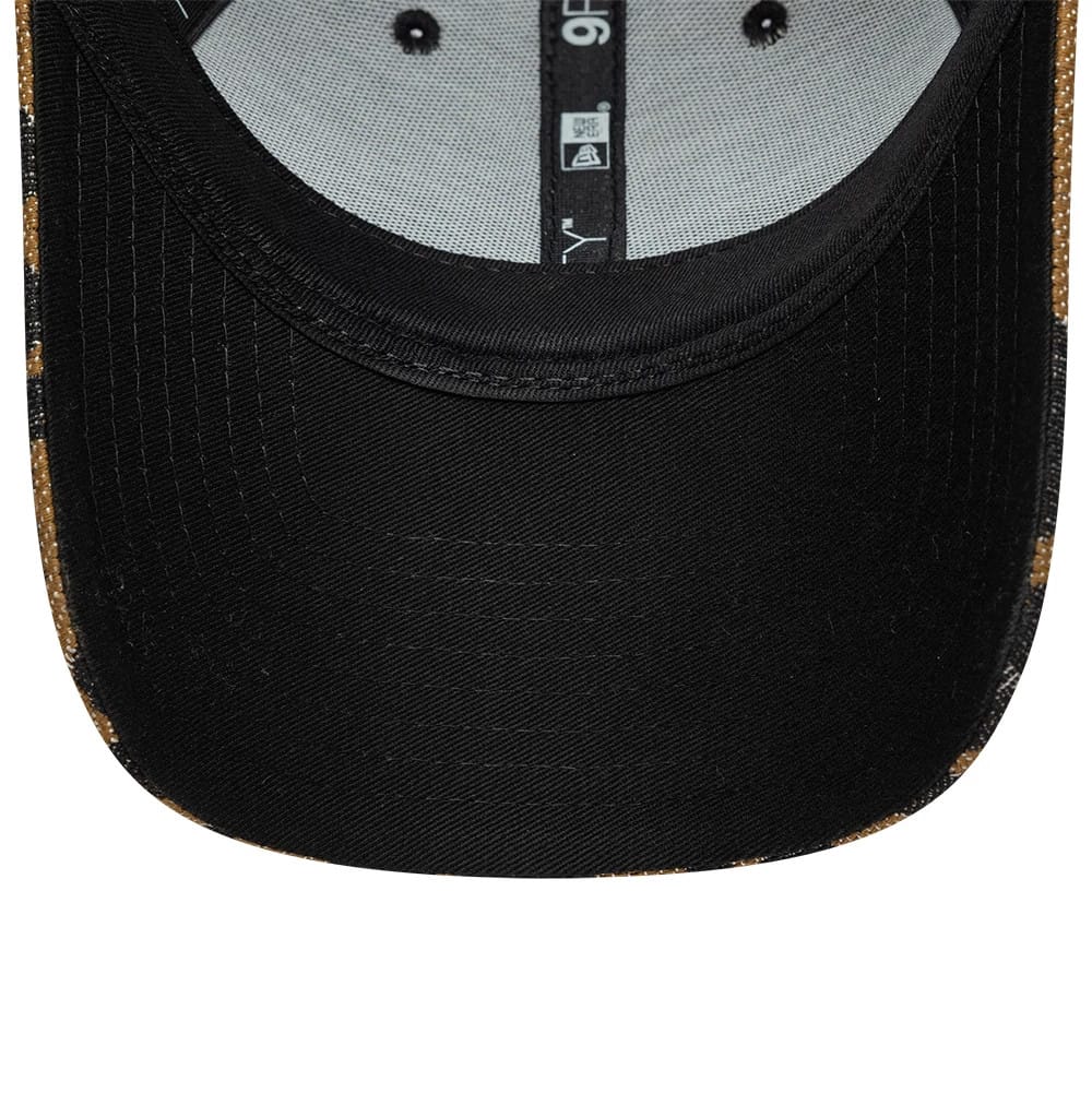 Womens Visa Cash App Racing Bulls Leopard Open Brown New Era 9FORTY Adjustable Cap, inside view showing the black undervisor, grey inner crown with black taping featuring the 9FORTY logo and six eyelets around the structured panels.