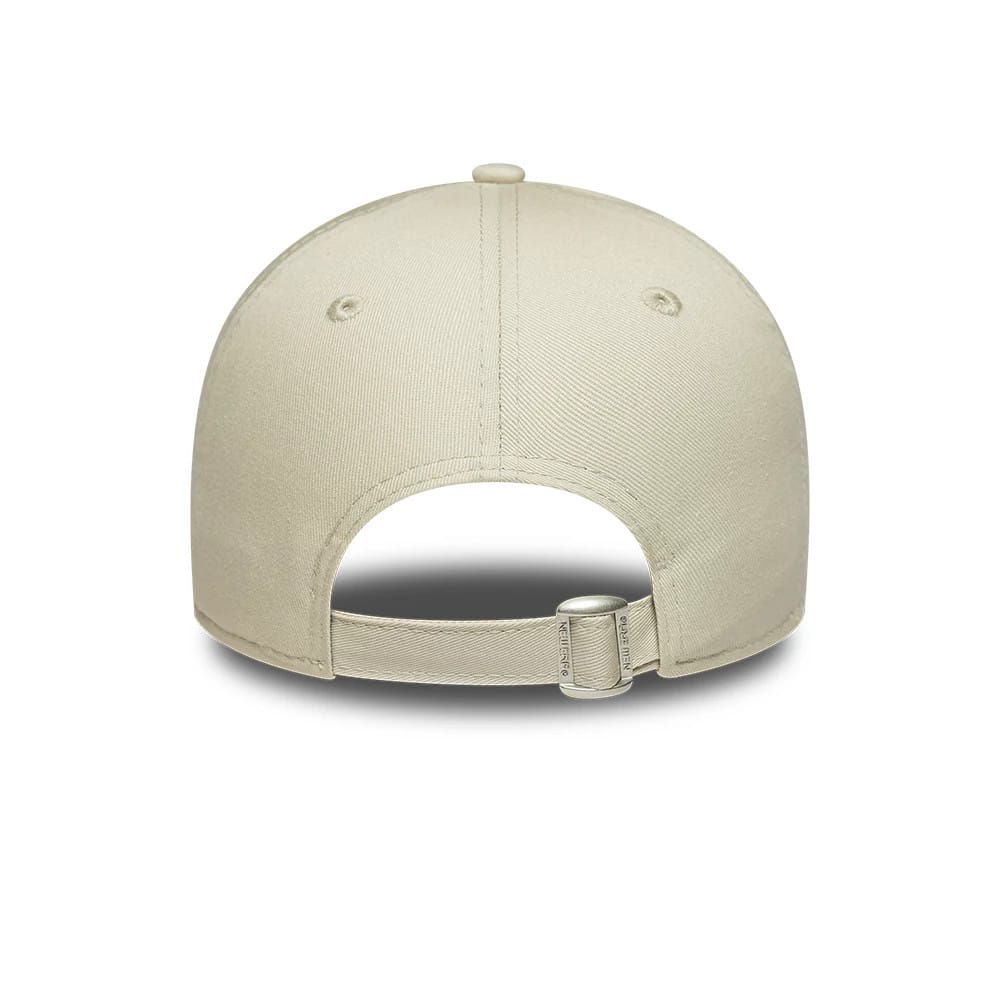 Pictured is this Womens MLB League Essential New York Yankees 9FORTY cap in cream. 4
