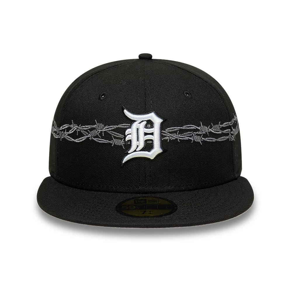 Pictured is this MLB Icon Detroit Tigers 59FIFTY Fitted cap in black. 3