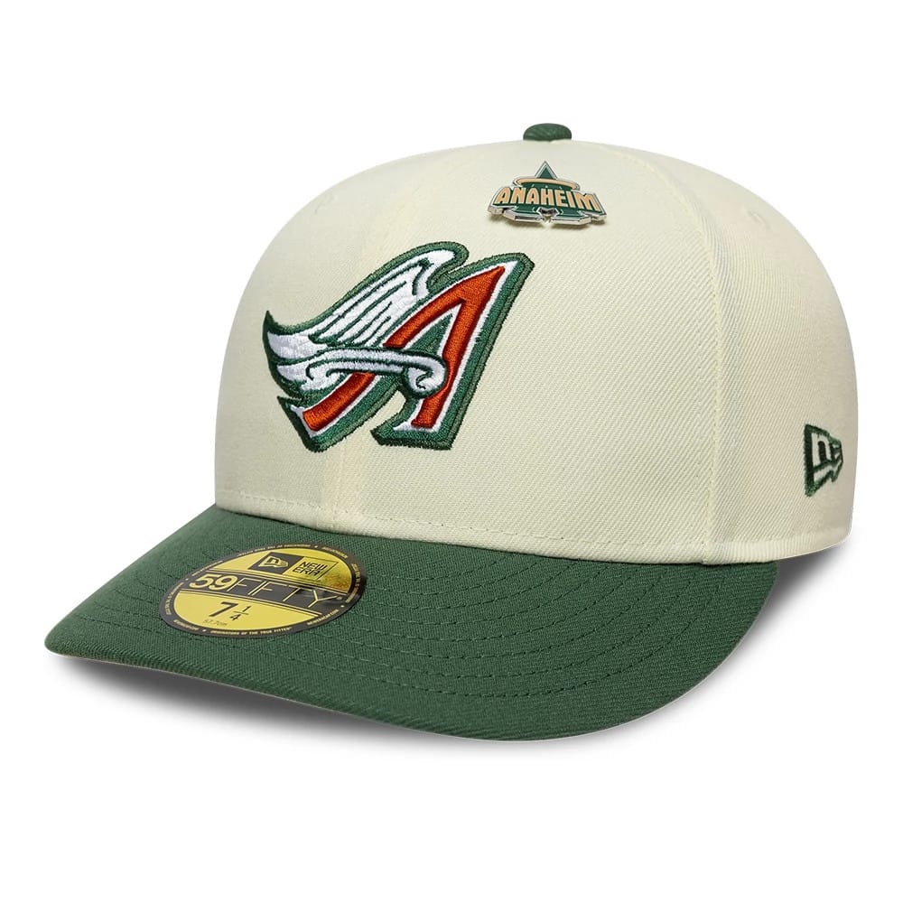 Pictured is this MLB Pin LA Angels 59FIFTY Fitted cap in cream & dark green. 1