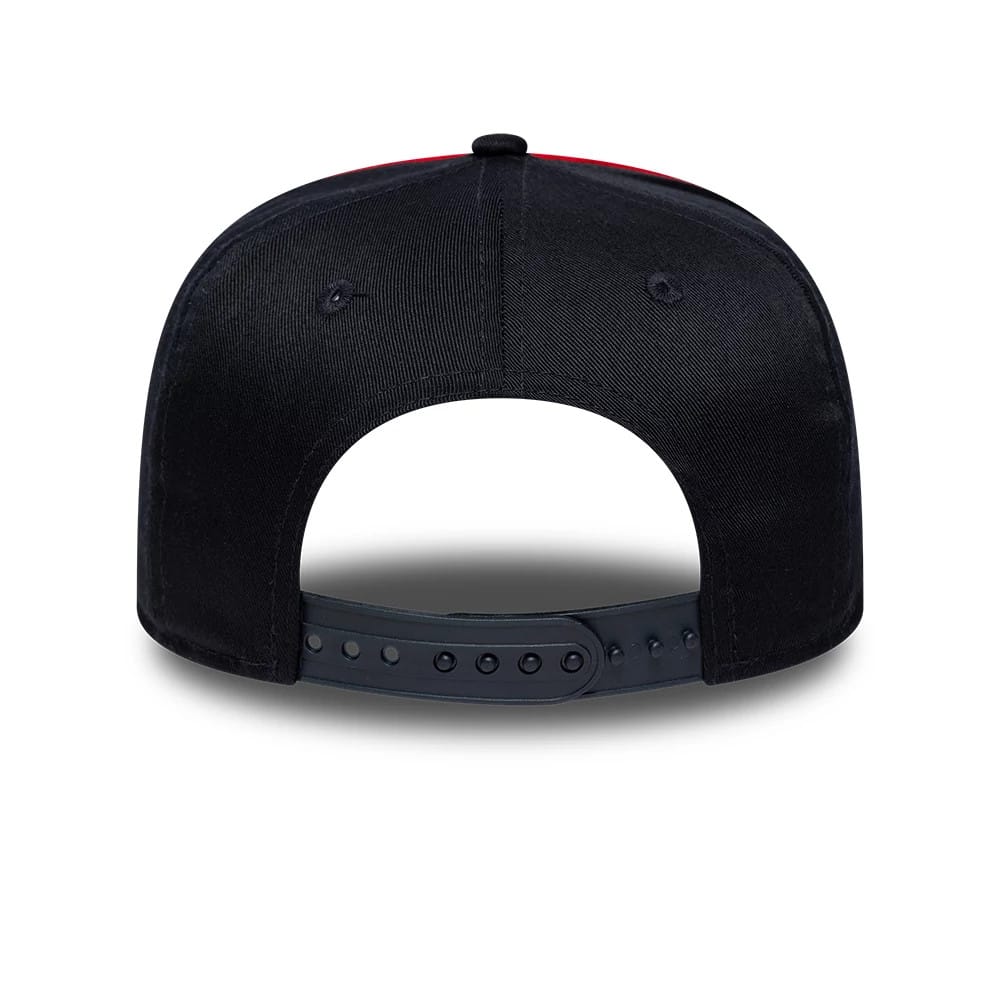 Pictured is this Youth DC Superman 9FIFTY Snapback cap in blue & black. 5