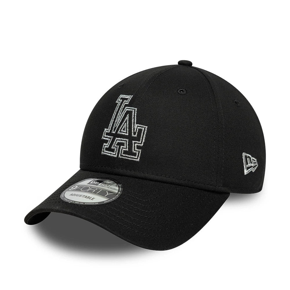 LA Dodgers MLB Metallic Outline Black New Era 9FORTY Adjustable Cap, three-quarter view with raised white outlined LA logo on the front panel, curved black visor featuring a 9FORTY size sticker, and the embroidered New Era flag on the left side.