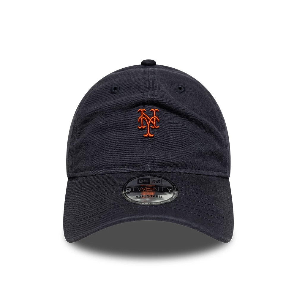 Pictured is this MLB Mini Logo New York Mets 9TWENTY cap in navy. 2