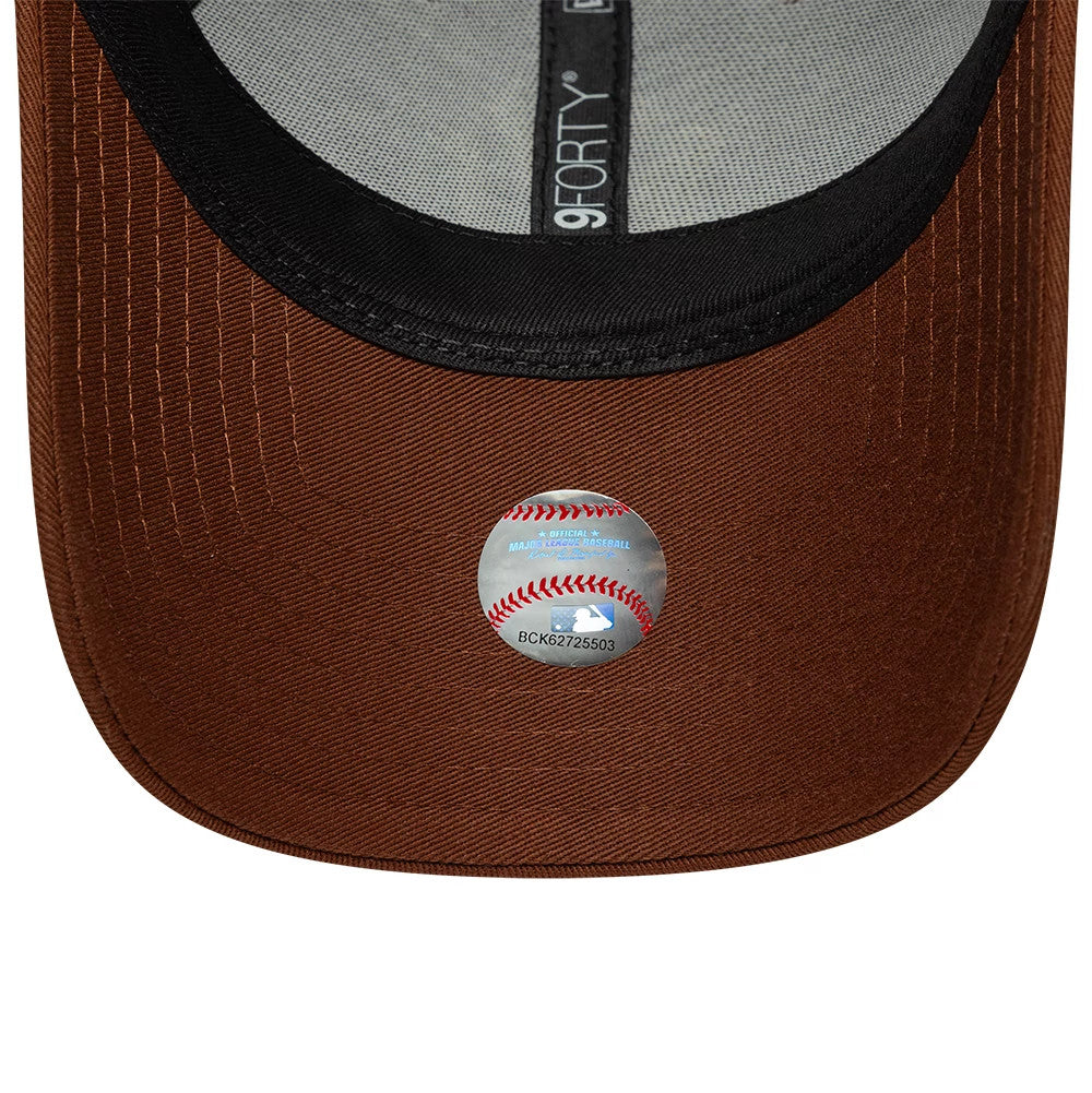 Pictured is this Womens MLB Metallic New York Yankees 9FORTY cap in brown. 5