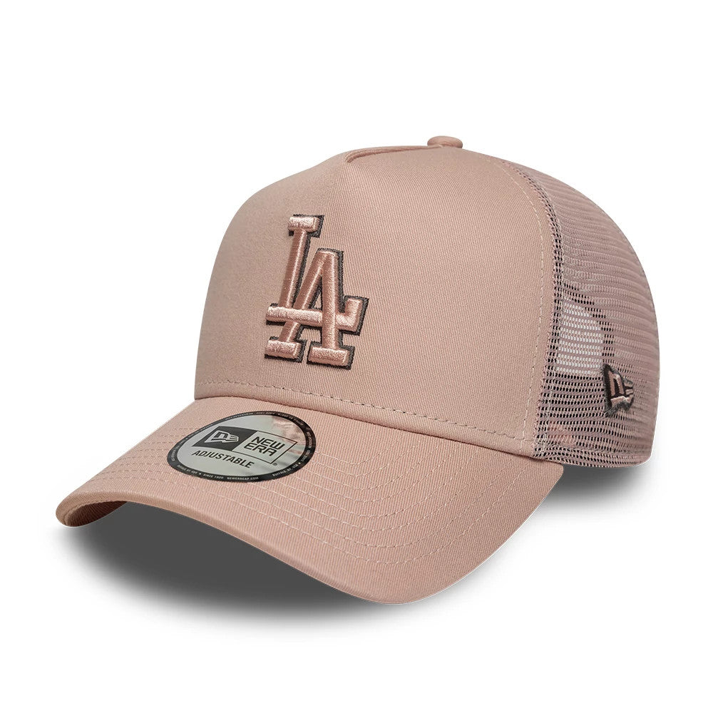 LA Dodgers MLB Outline Pastel Pink New Era 9FORTY E-Frame Trucker Adjustable Cap, front view showing raised pink LA logo on the structured front panel, pastel pink curved visor with a 9FORTY size sticker, mesh back panels with a New Era flag logo.