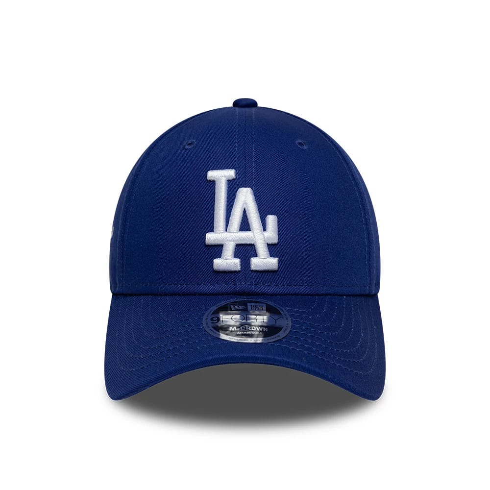 Pictured is this MLB Side Script LA Dodgers 9FORTY M-Crown cap in dark blue. 2